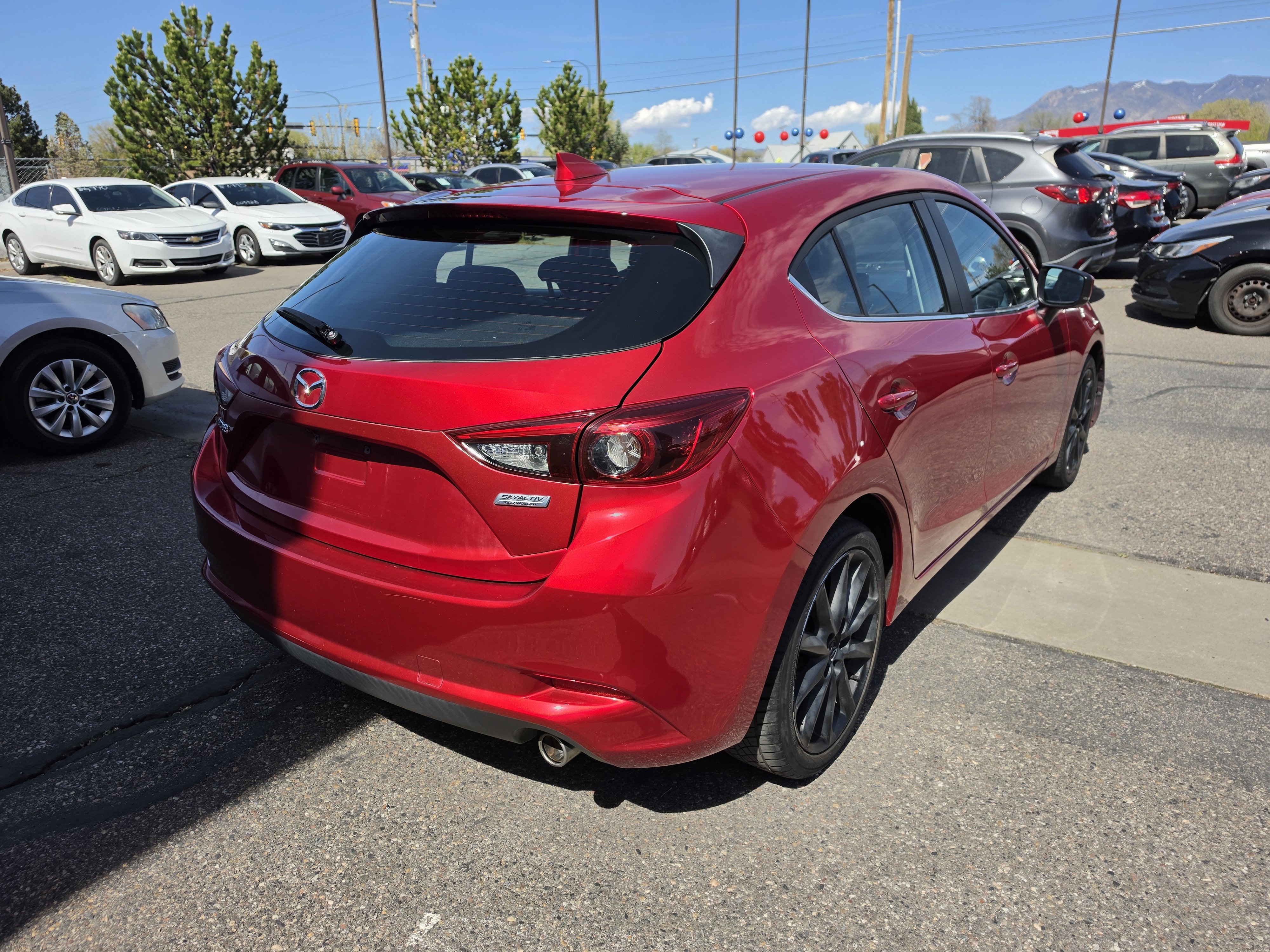 Used 2018 MAZDA MAZDA3 Grand Touring FWD image 7