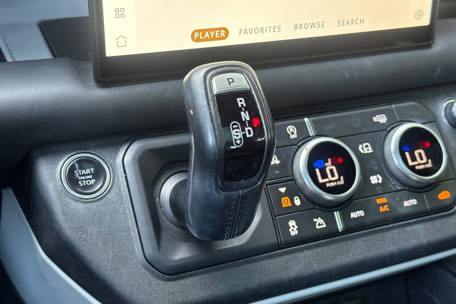 Used 2022 Land Rover Defender 110 X-Dynamic HSE AWD/4WD image 23