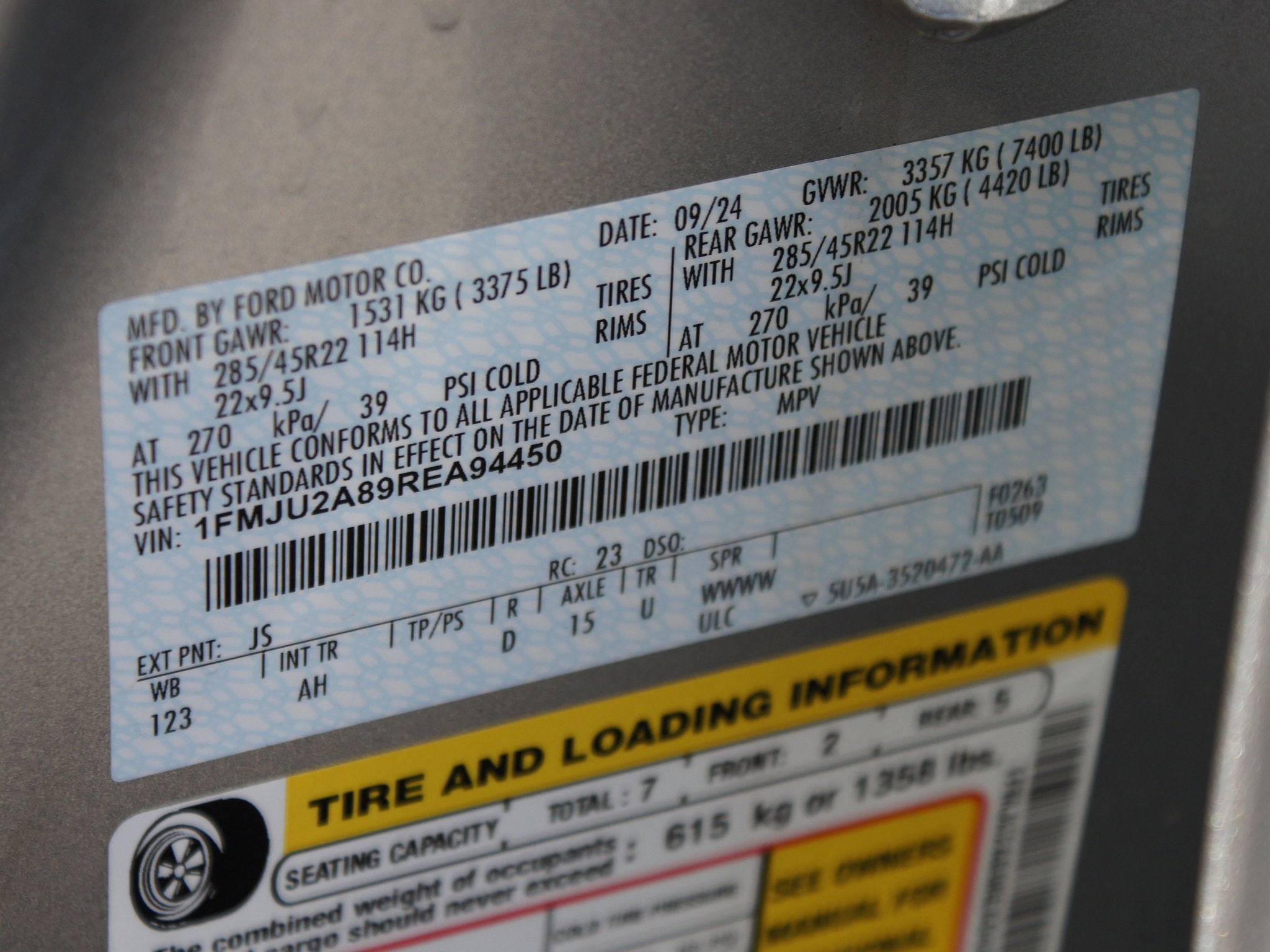 Used 2024 Ford Expedition Limited image 28