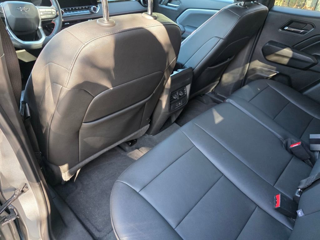 Used 2023 Chevrolet Colorado Z71 w/ Z71 Convenience Package 2 image 14