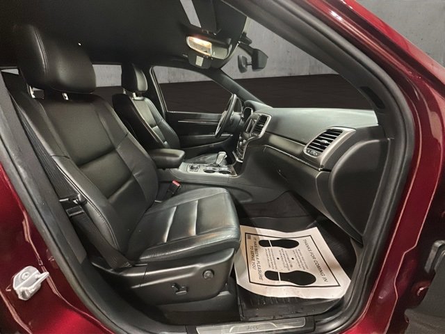 Used 2018 Jeep Grand Cherokee Limited image 19
