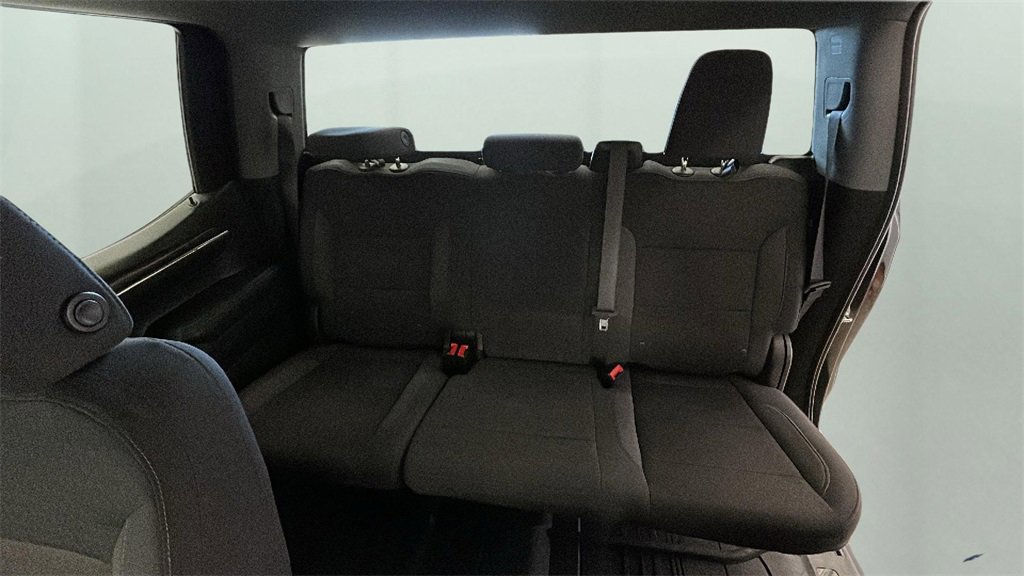 Used 2024 Chevrolet Silverado 1500 LT w/ Protection Package image 15