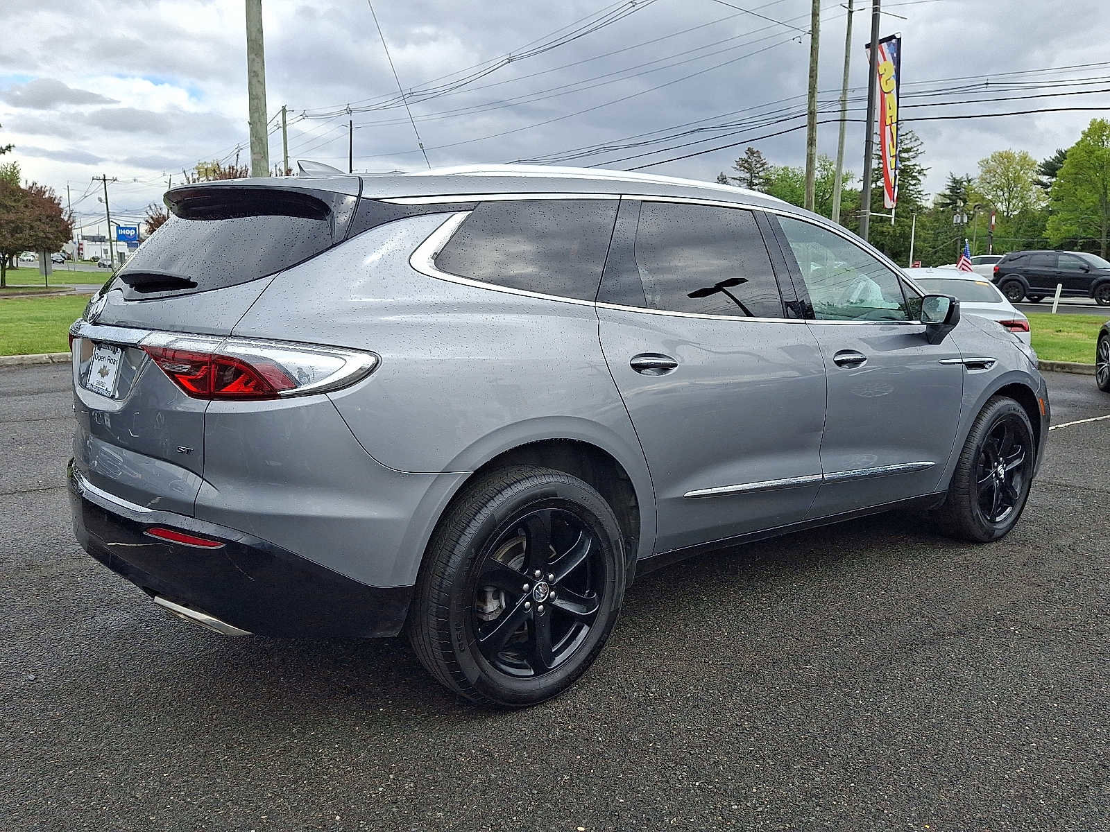 Used 2023 Buick Enclave Essence w/ Experience Buick Package AWD/4WD image 7