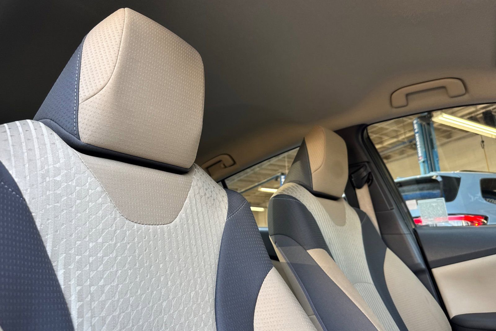 Used 2016 Toyota Prius Two image 17