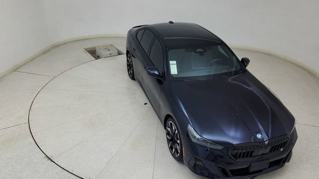 Used 2026 BMW 550e xDrive image 79