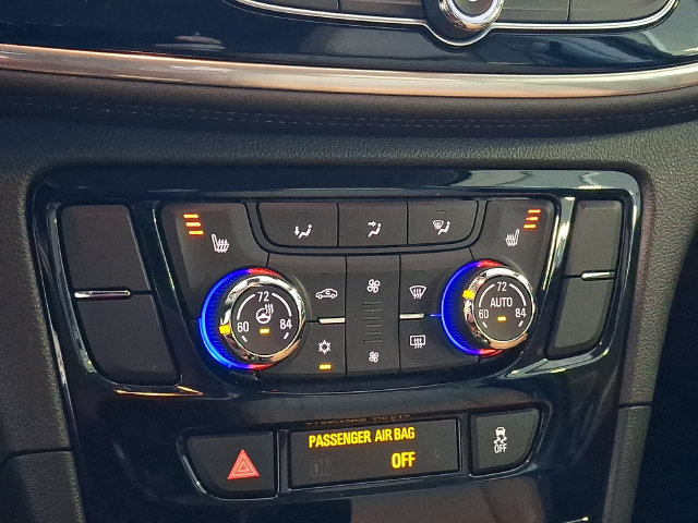 Used 2019 Buick Encore Essence AWD/4WD image 15