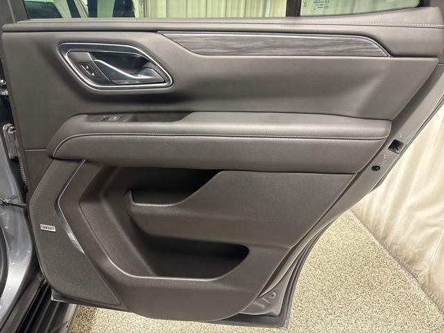 Used 2021 GMC Yukon SLT w/ SLT Luxury Plus Package AWD/4WD image 27
