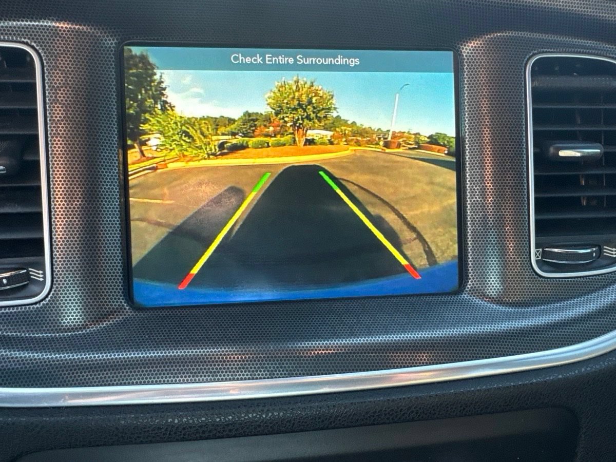 Used 2018 Dodge Charger R/T Scat Pack RWD image 21