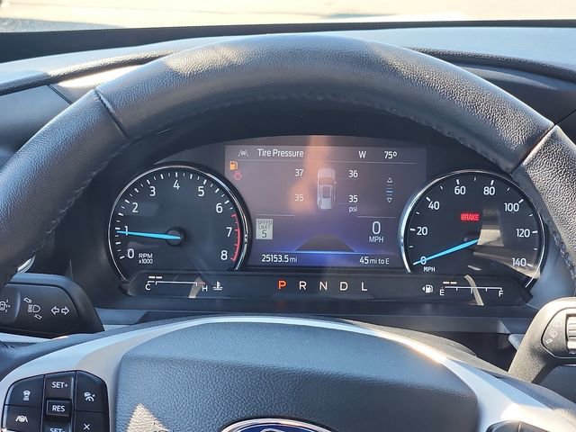 Certified 2023 Ford Explorer XLT w/ Equipment Group 202A AWD/4WD image 13