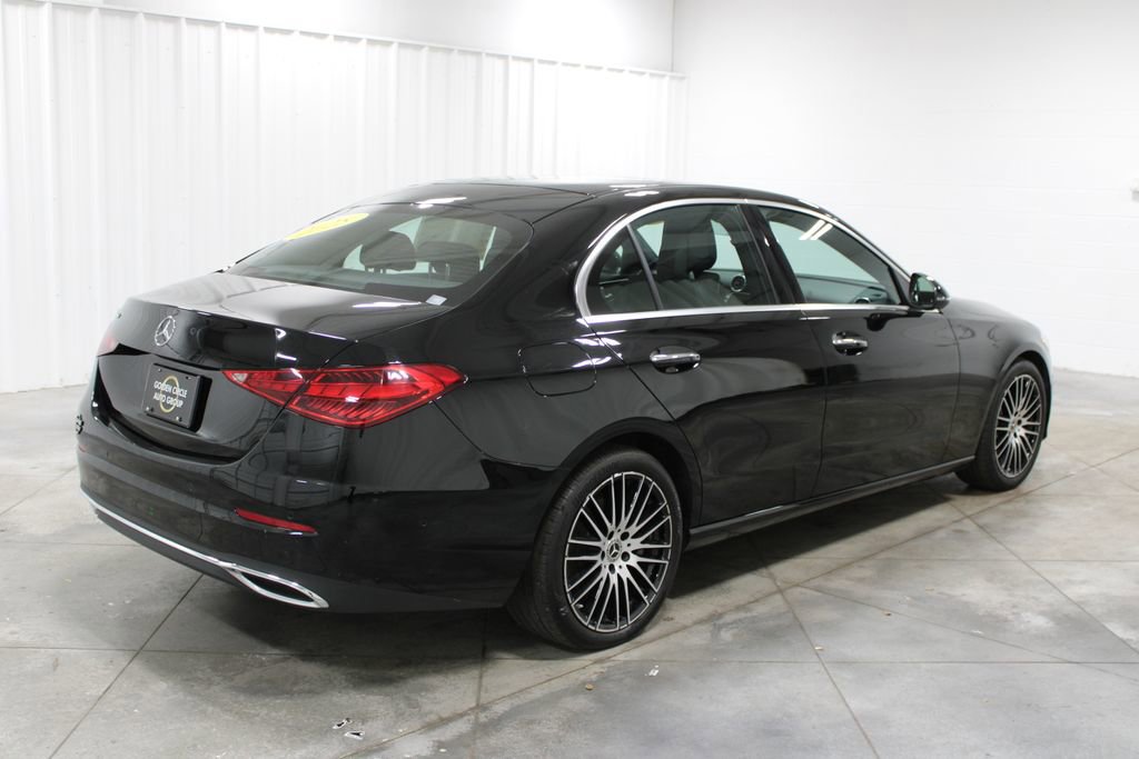 Used 2025 Mercedes-Benz C 300 Sedan image 9