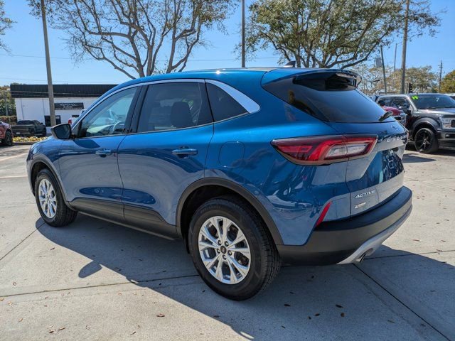 Certified 2023 Ford Escape Active image 9