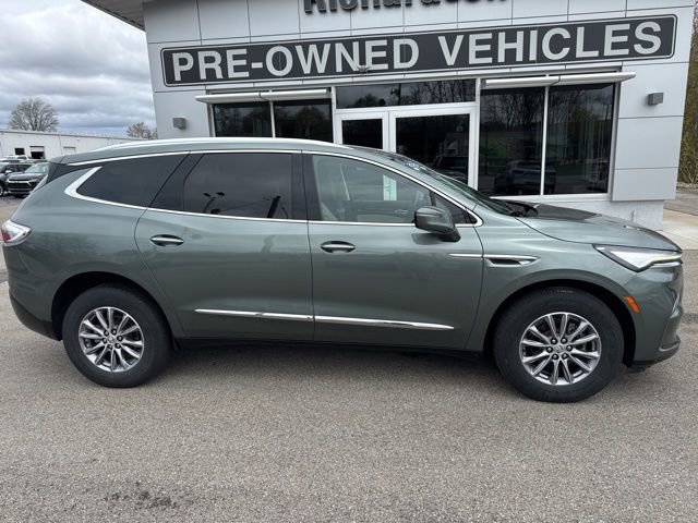 Certified 2023 Buick Enclave Essence AWD/4WD image 2