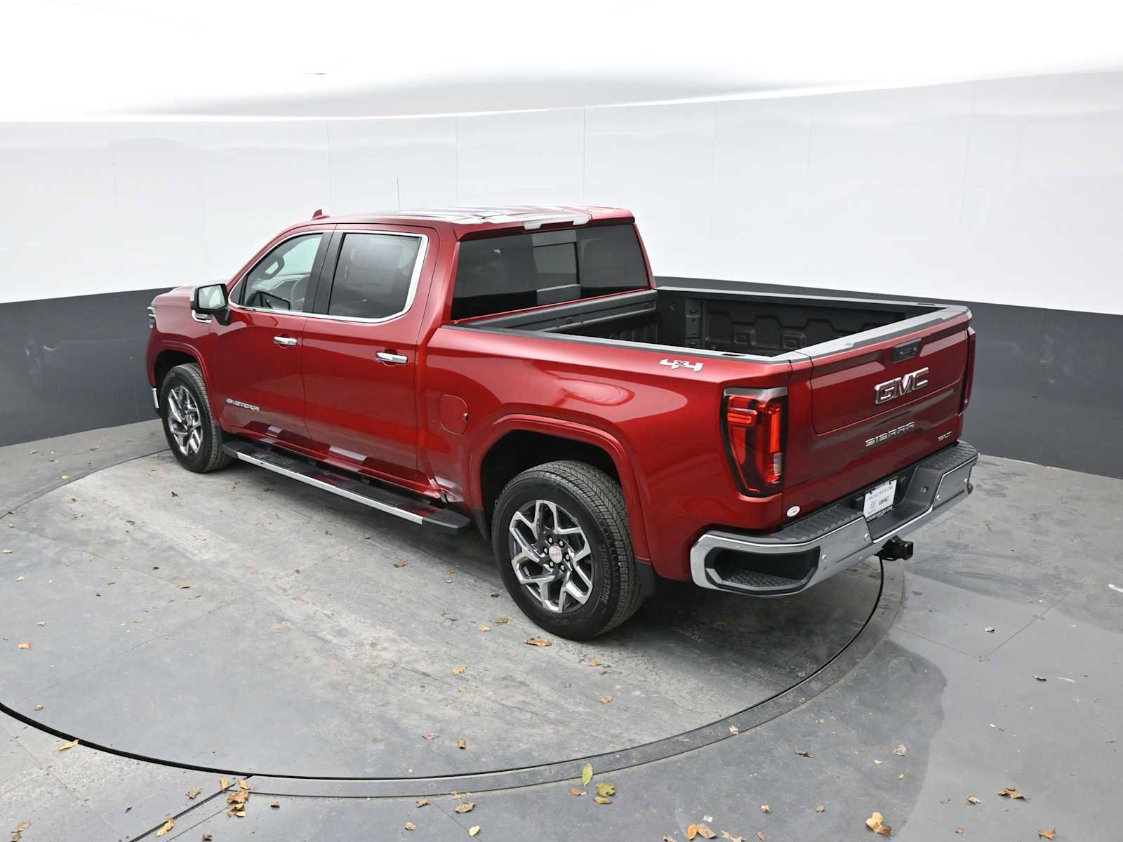 New 2026 GMC Sierra 1500 SLT w/ SLT Premium Plus Package image 33