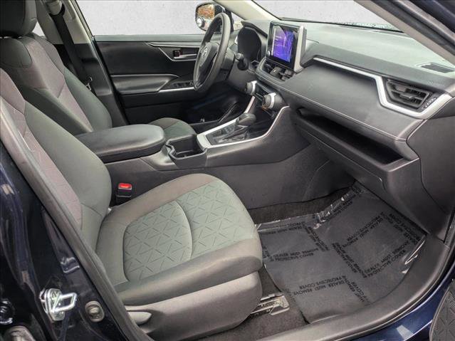 Used 2024 Toyota RAV4 XLE image 18