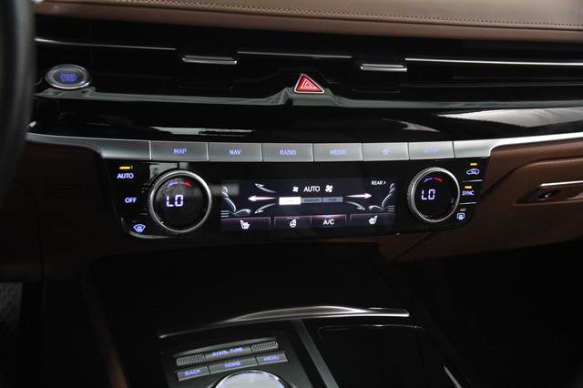 Certified 2024 Genesis G80 2.5T AWD/4WD image 14