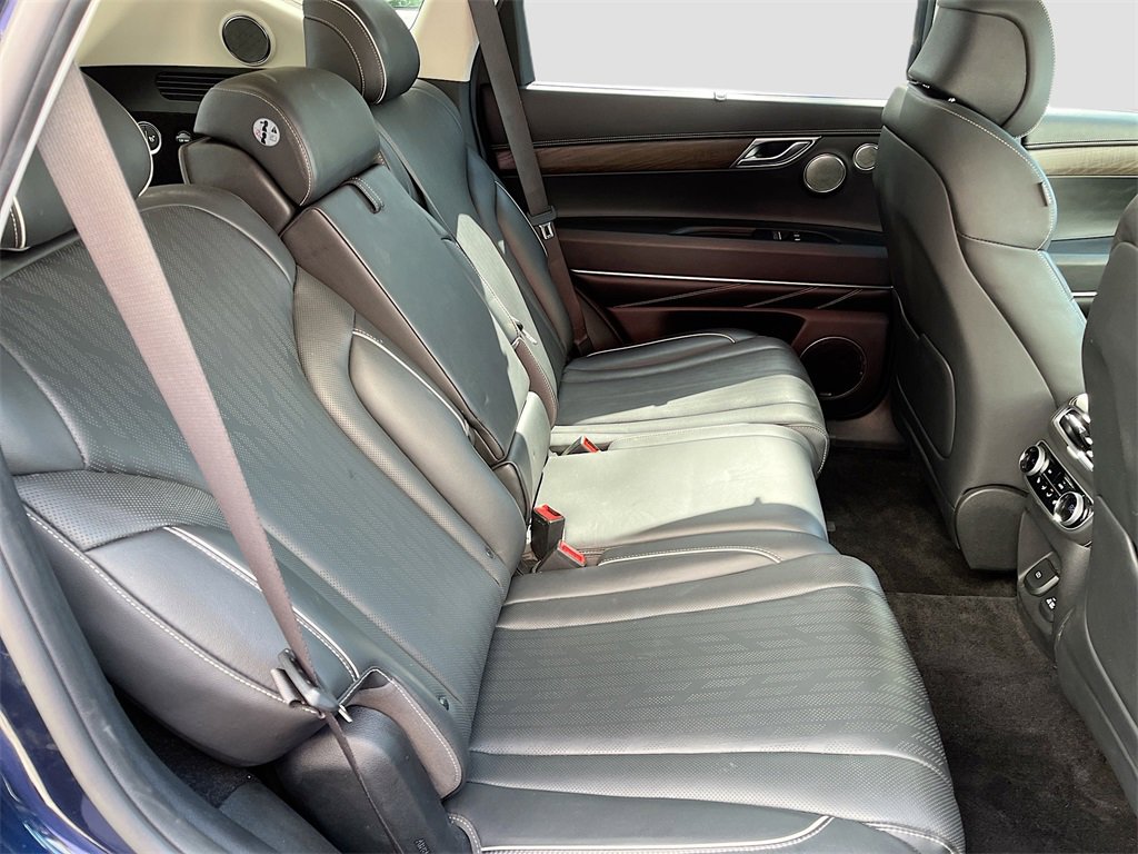 Used 2023 Genesis GV80 2.5T w/ Prestige Package image 29