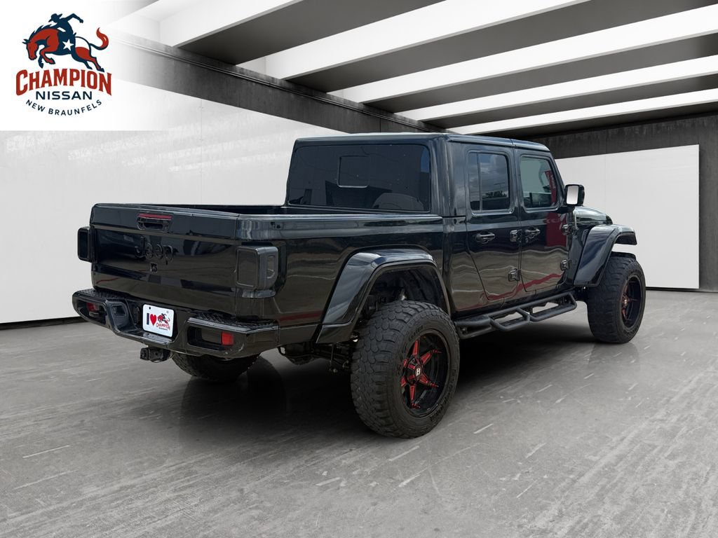 Used 2021 Jeep Gladiator Overland AWD/4WD image 5