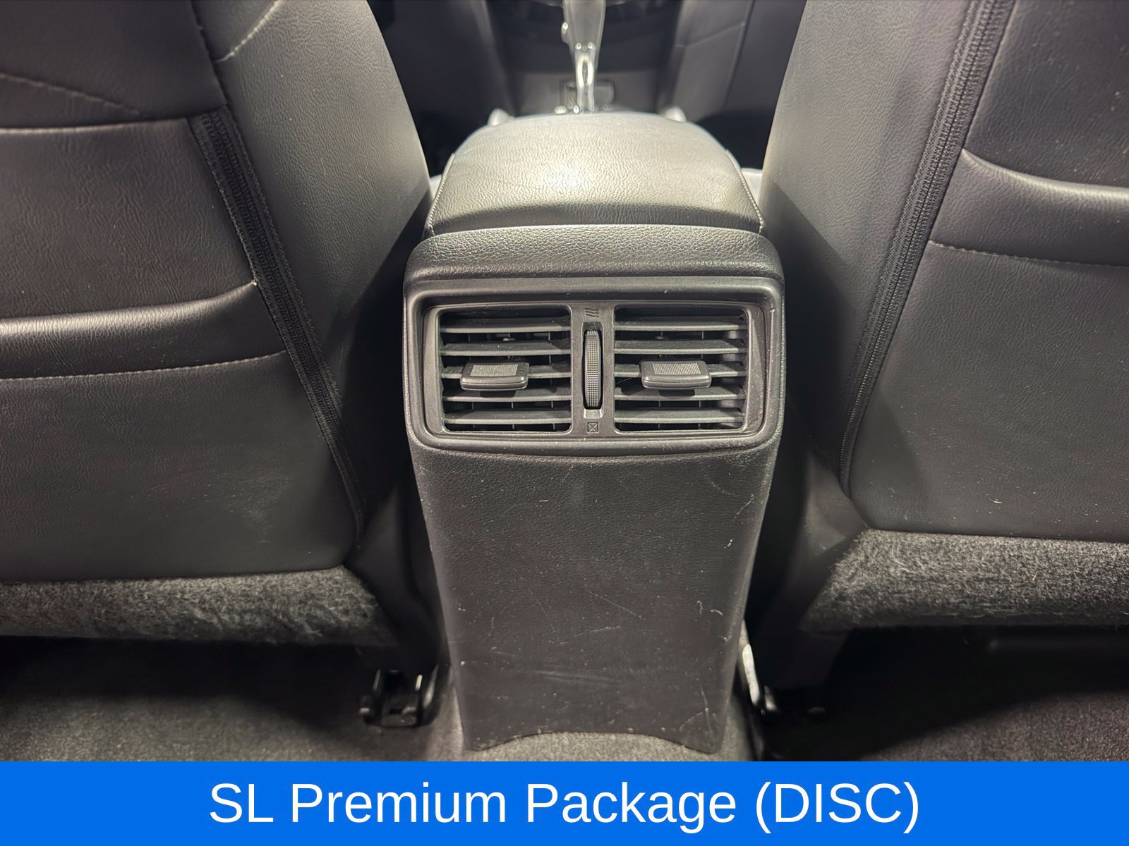 Used 2015 Nissan Rogue SL w/ SL Premium Package AWD/4WD image 28