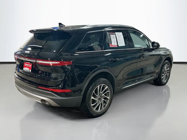 Used 2022 Lincoln Corsair FWD image 6