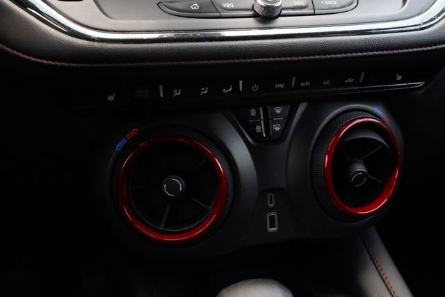 Used 2024 Chevrolet Blazer RS FWD image 23