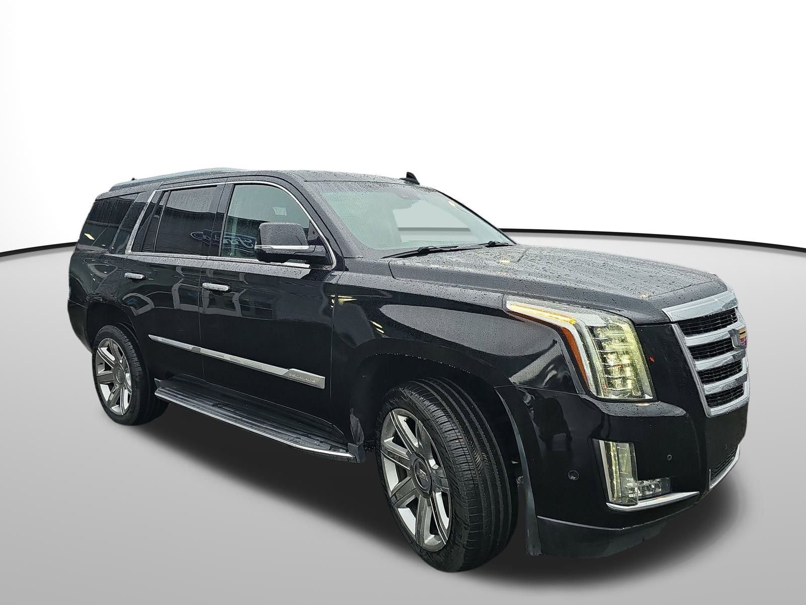 Used 2018 Cadillac Escalade Luxury image 8