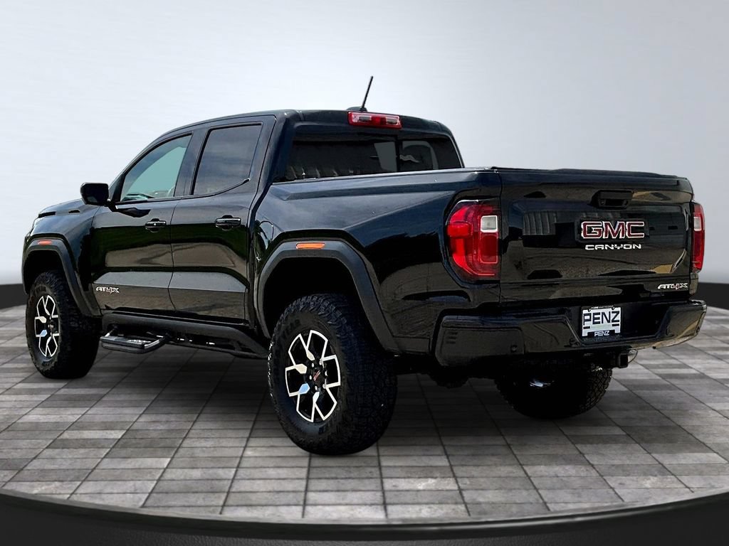 Used 2024 GMC Canyon AT4X AWD/4WD image 5