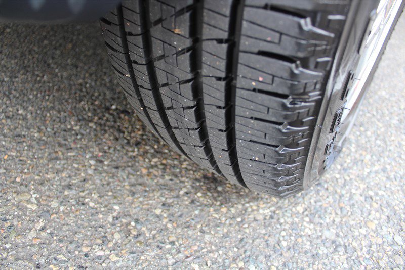 Used 2005 Chrysler Pacifica Touring image 31