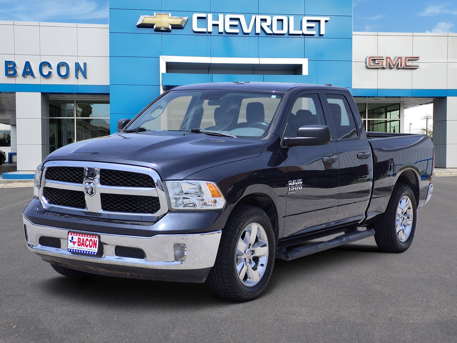 Used 2019 RAM 1500 Tradesman w/ Tradesman SXT Package