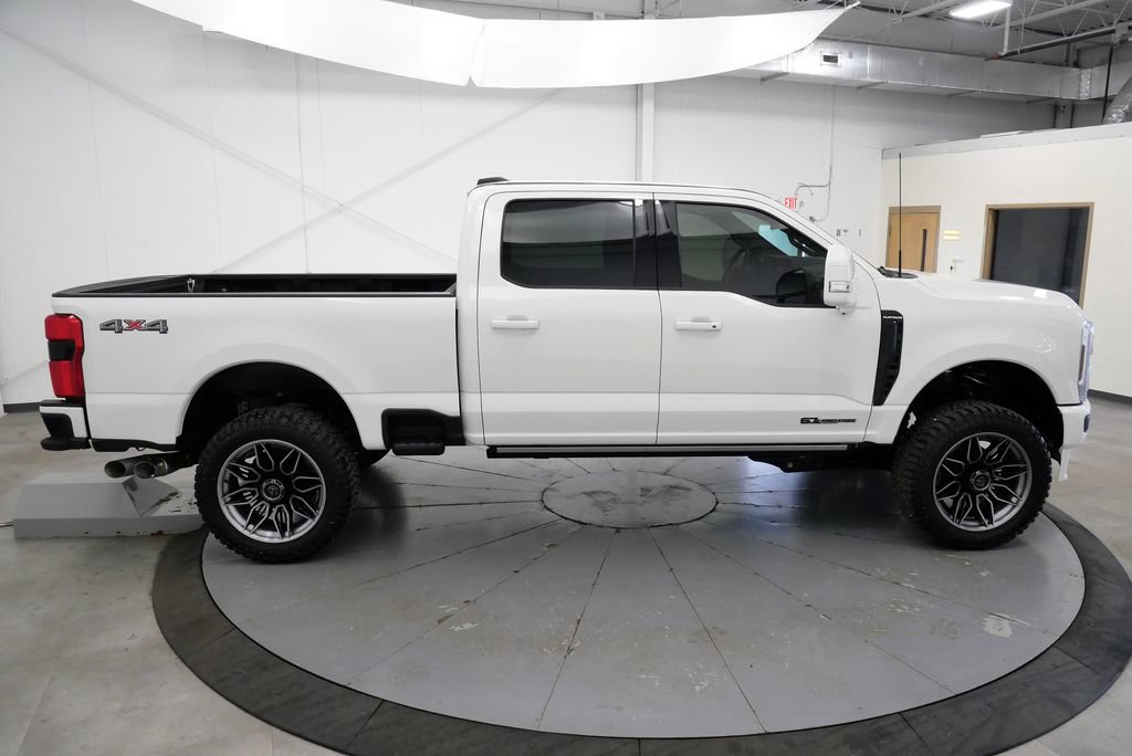 Used 2026 Ford F250 Platinum AWD/4WD image 8
