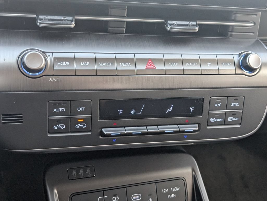 New 2025 Hyundai Kona SEL AWD/4WD image 41