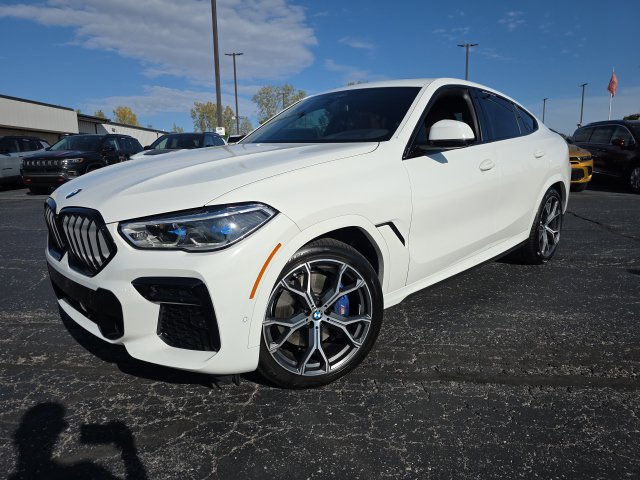 Used 2023 BMW X6 xDrive40i w/ Executive Package AWD/4WD image 2