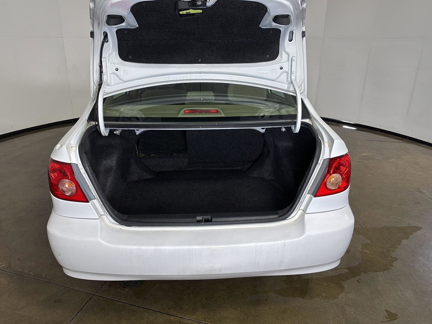 Used 2007 Toyota Corolla LE image 16