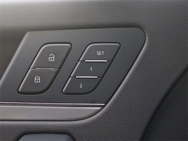 Used 2025 Audi Q5 2.0T Premium image 28