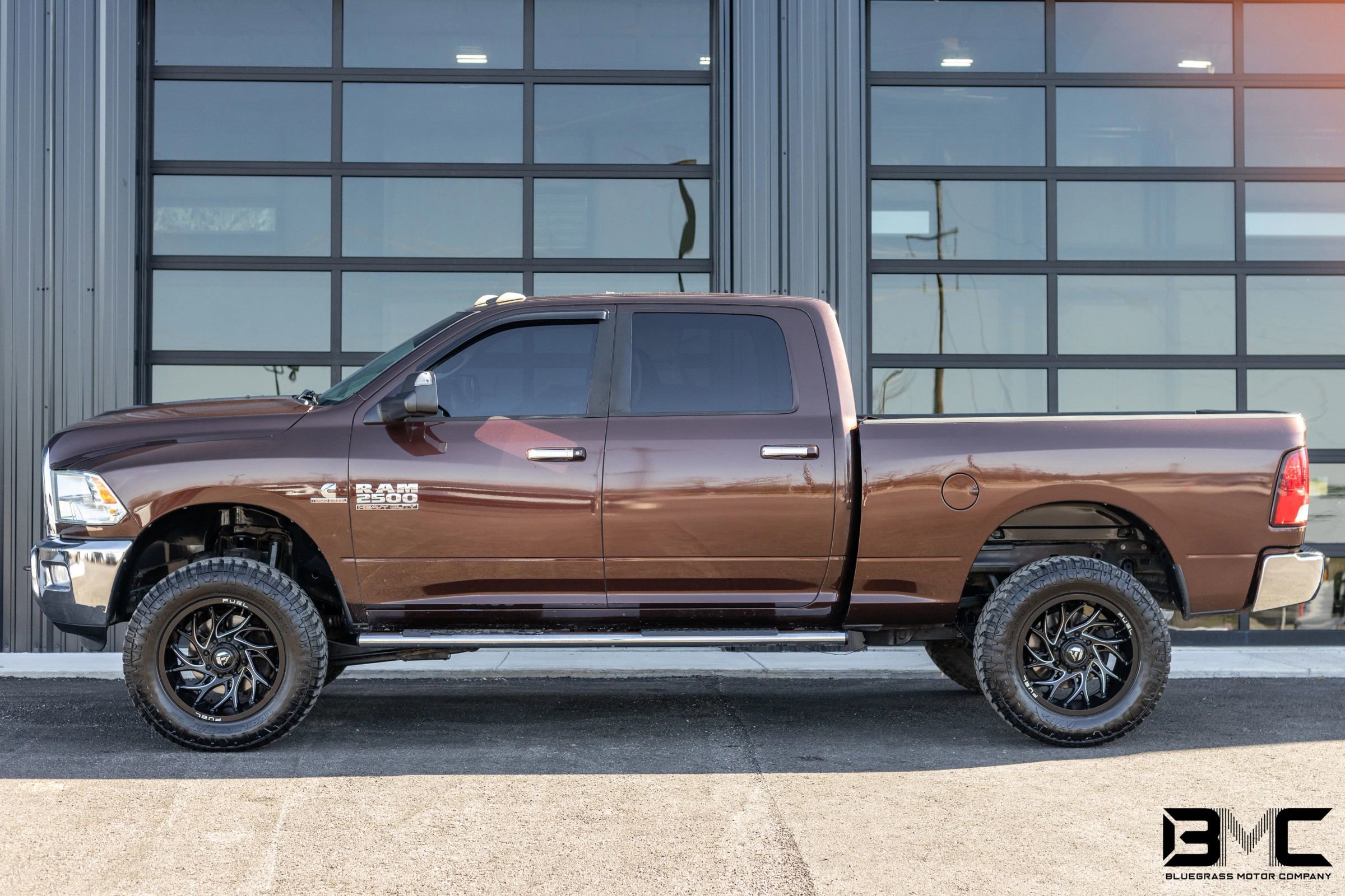 Used 2014 RAM 2500 SLT AWD/4WD image 4