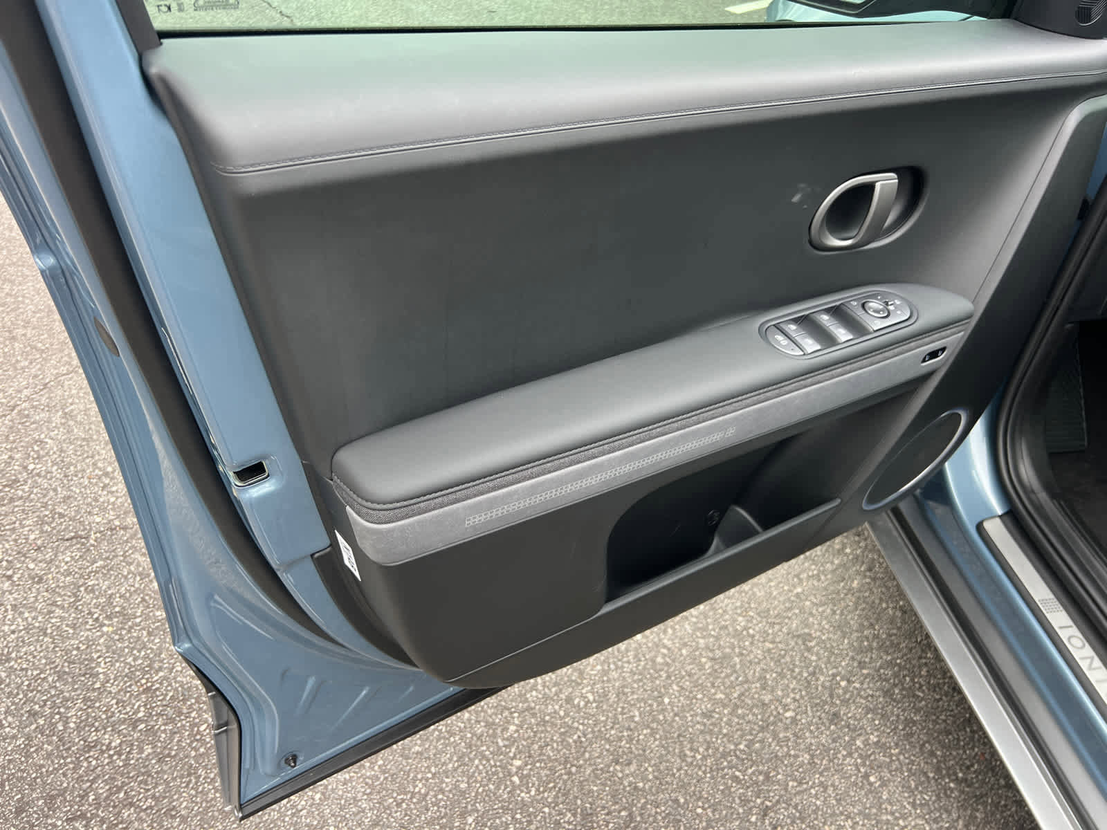 New 2026 Hyundai Ioniq 5 Limited RWD image 10