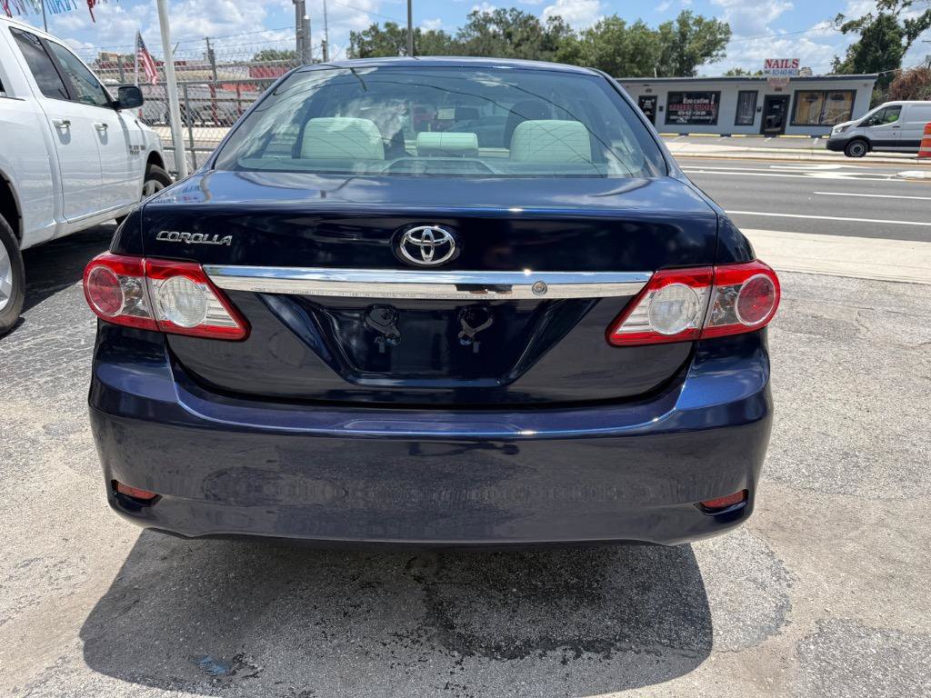 Used 2013 Toyota Corolla L FWD image 8