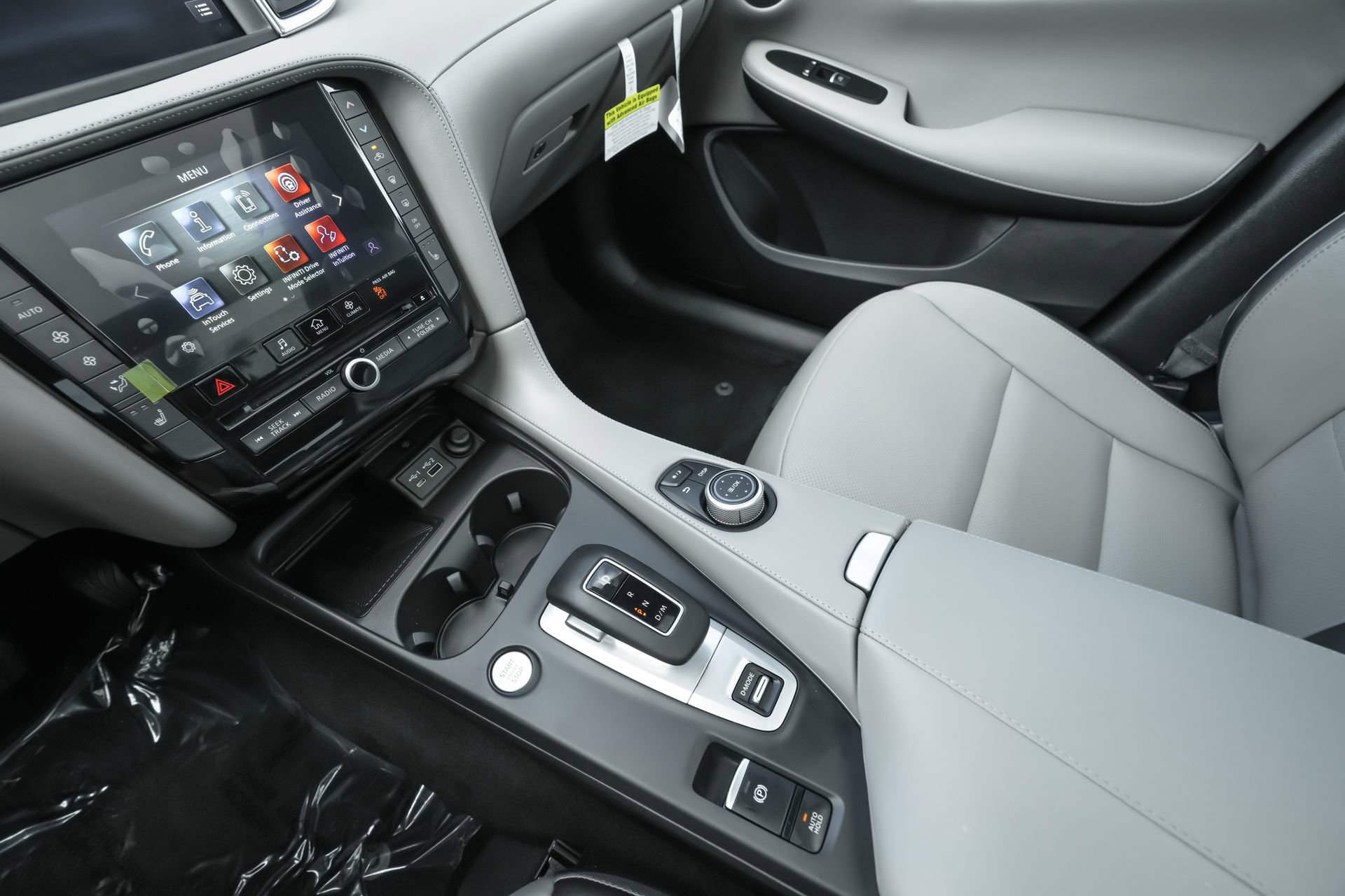 Used 2025 INFINITI QX50 Luxe image 10
