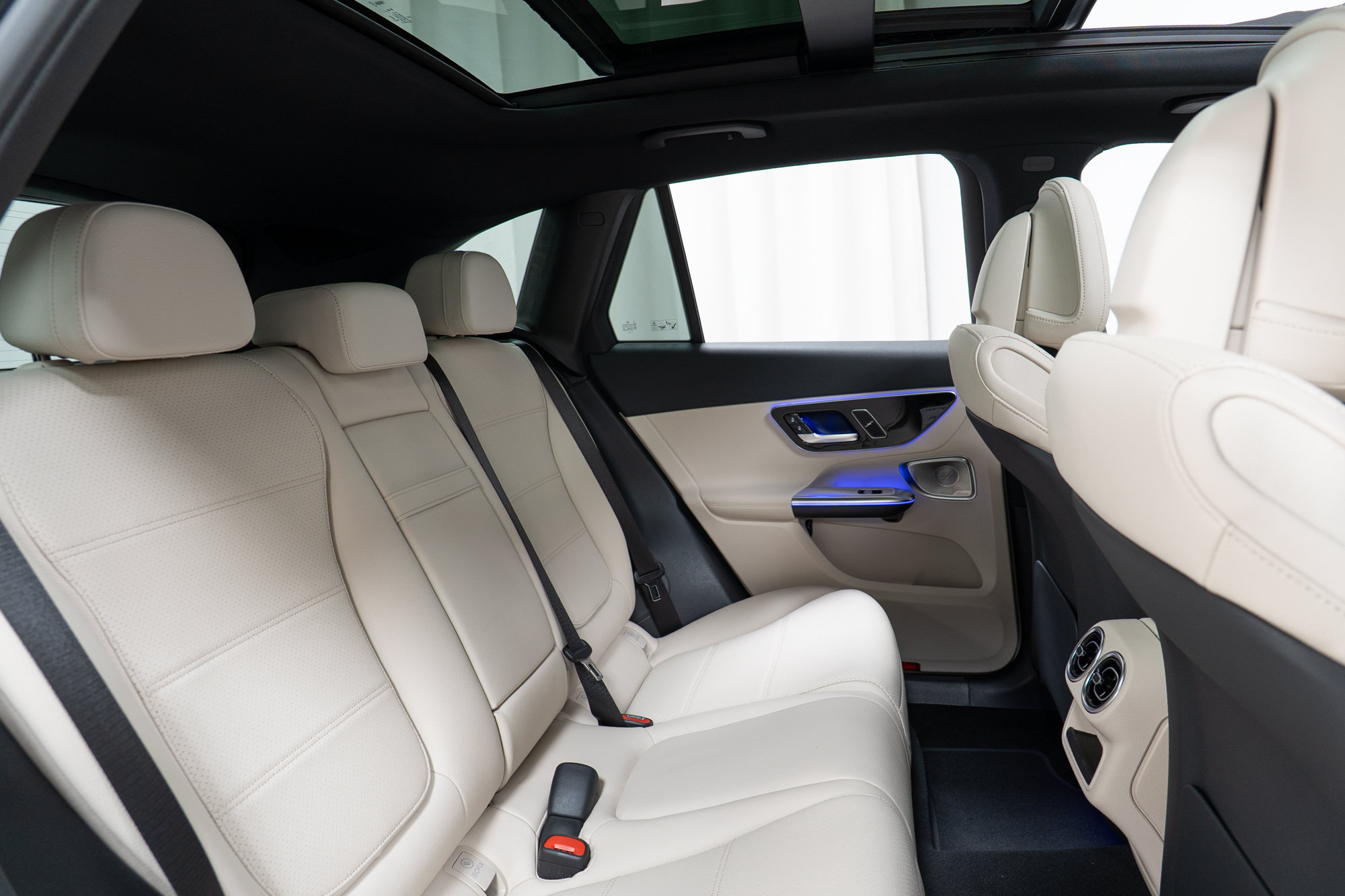 New 2026 Mercedes-Benz GLC 300 4MATIC image 24