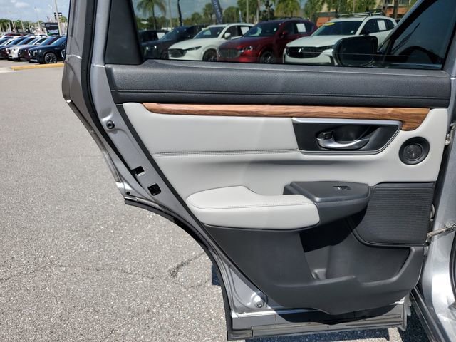 Used 2019 Honda CR-V Touring image 14