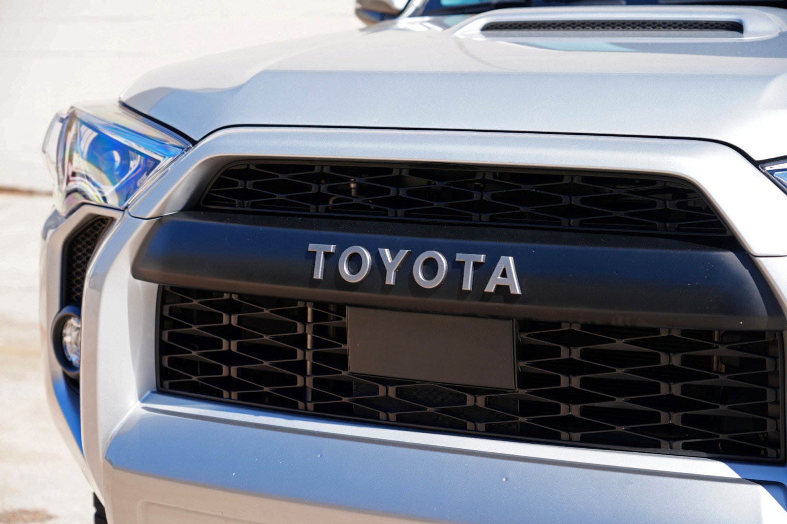 Used 2024 Toyota 4Runner TRD Off-Road Premium w/ Moonroof Package AWD/4WD image 57