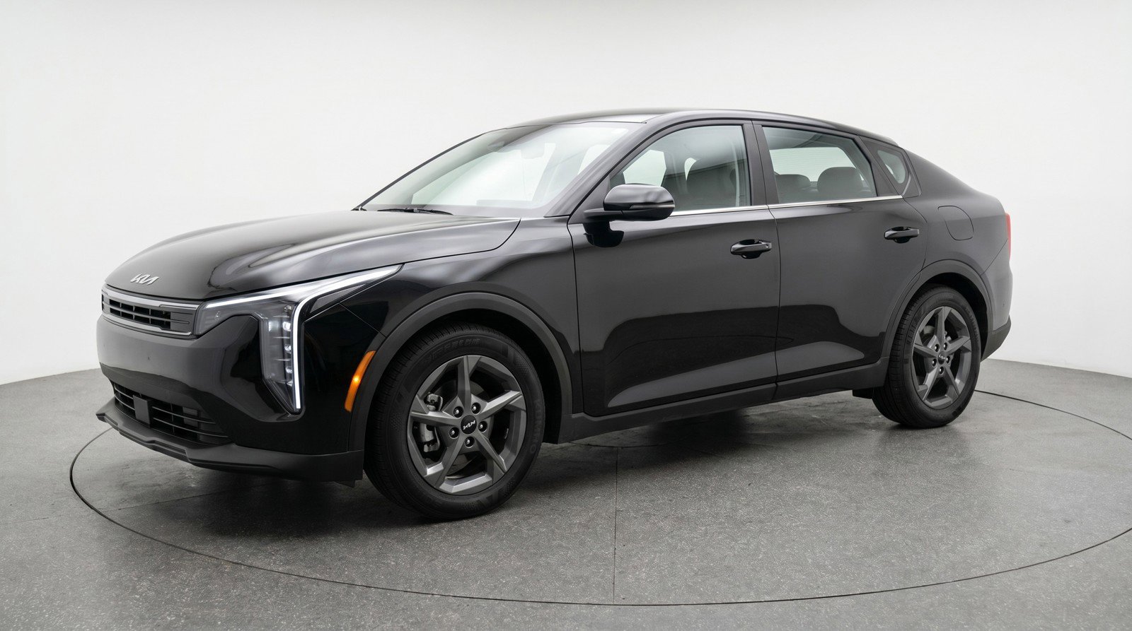 Used 2025 Kia K4 FWD image 3