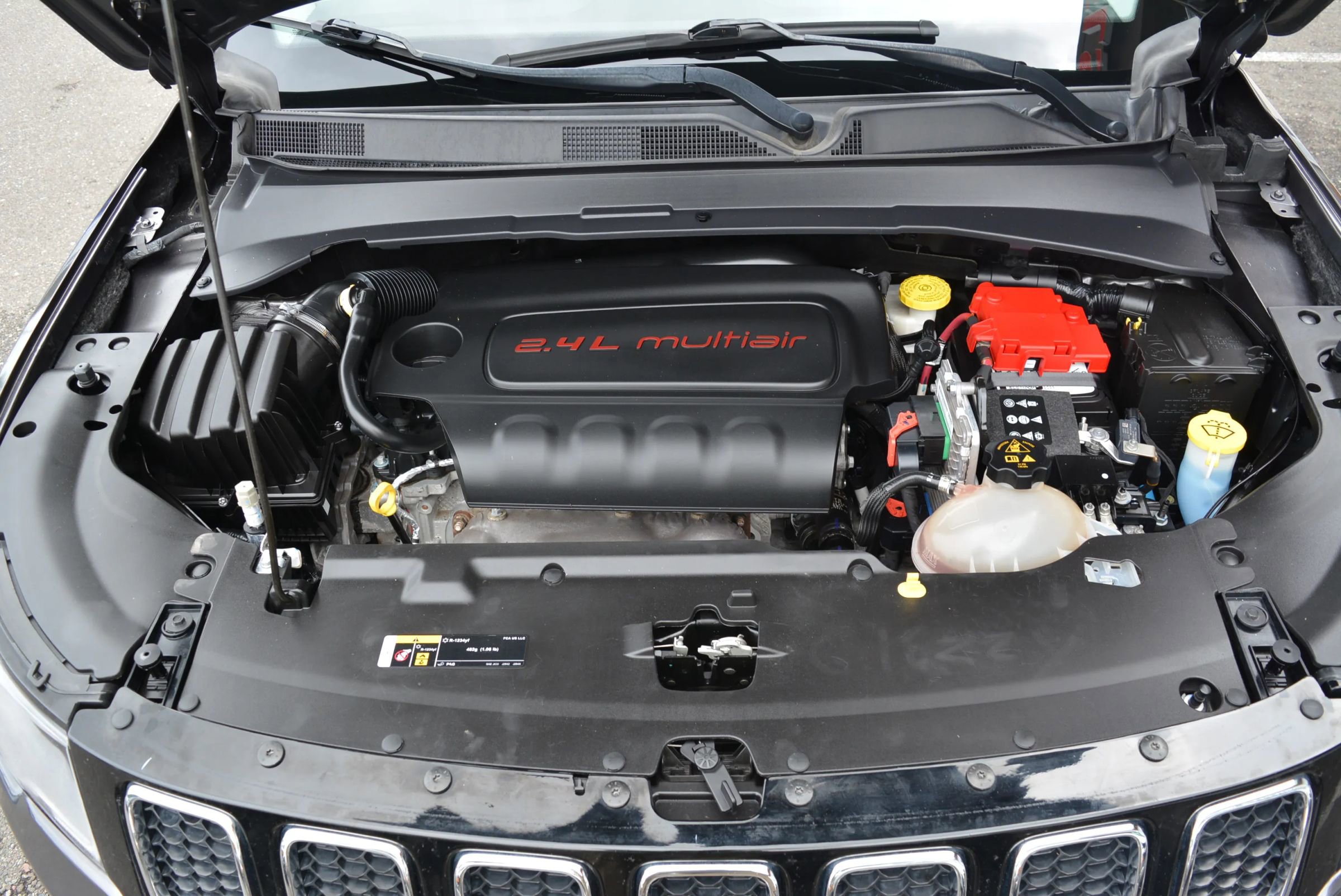 Used 2021 Jeep Compass Limited image 32