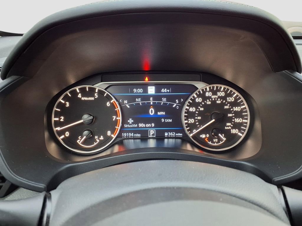 Used 2024 Nissan Altima 2.0 SR image 27