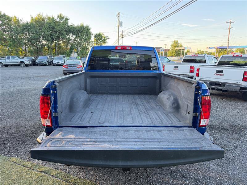 Used 2017 RAM 1500 Express AWD/4WD image 6
