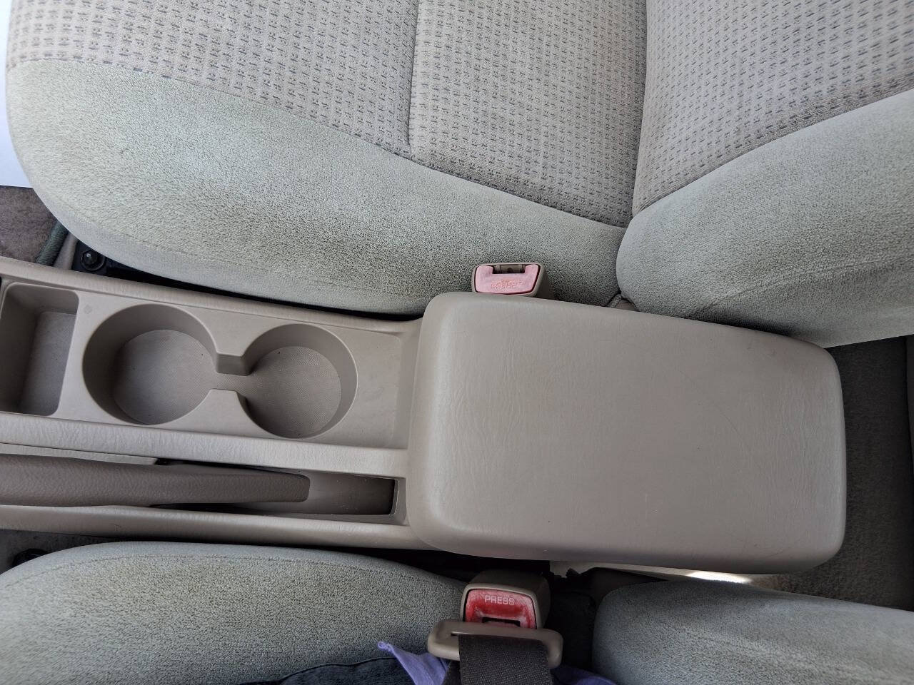 Used 2005 Toyota Corolla CE FWD image 25