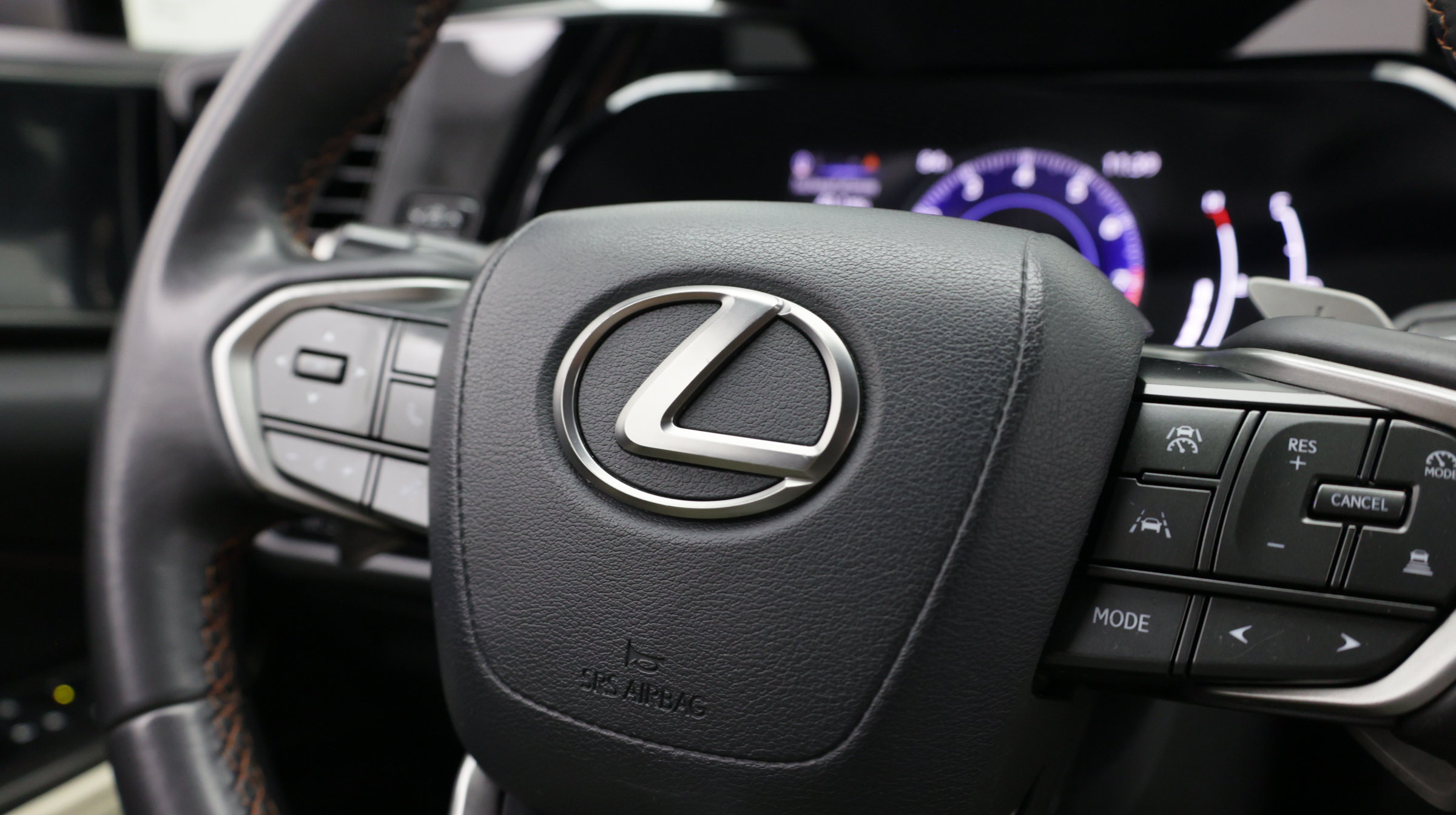 Used 2023 Lexus NX 250 FWD w/ Towing Package (2000 Lbs) image 26
