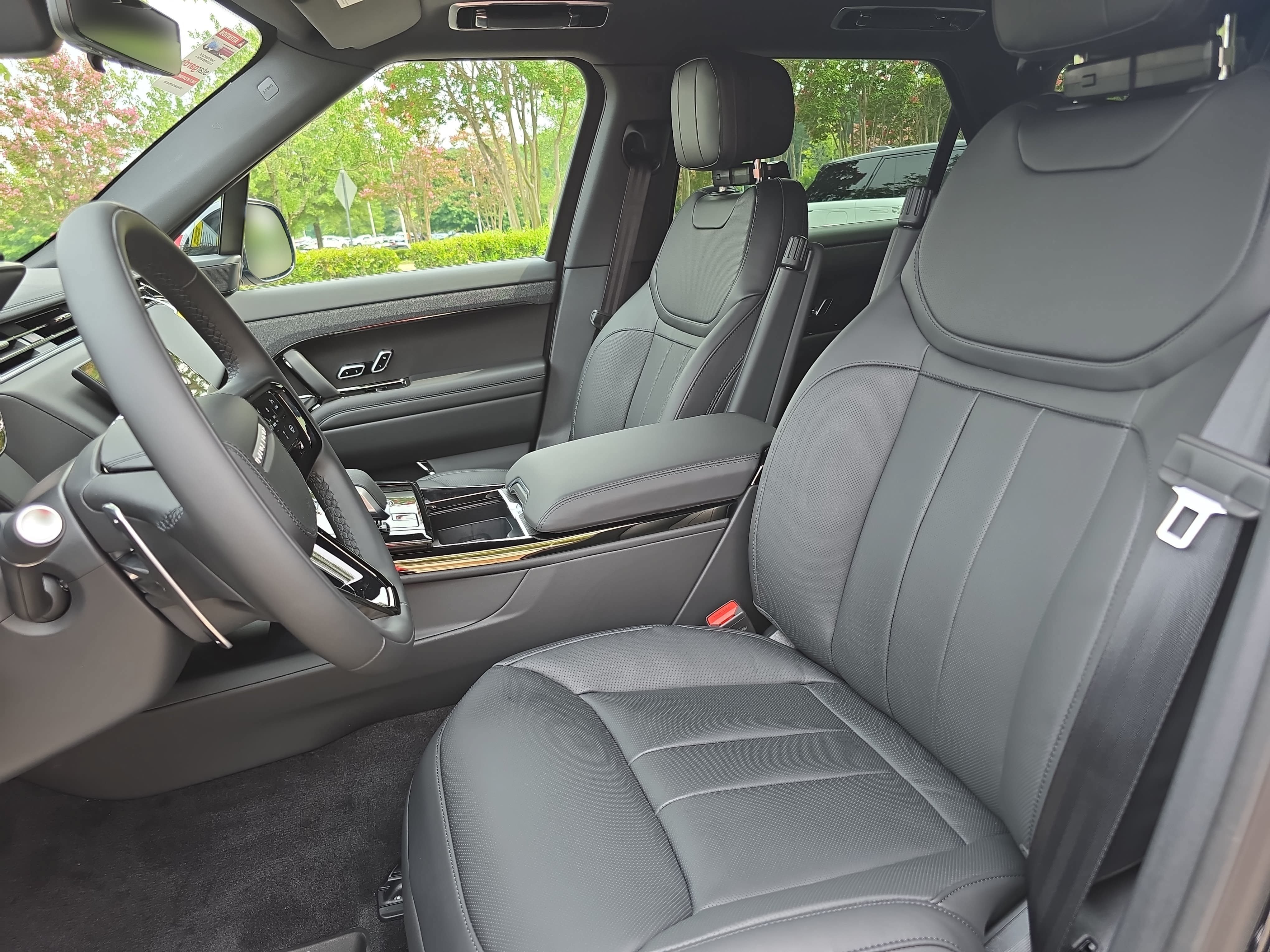 New 2026 Land Rover Range Rover Sport Dynamic SE AWD/4WD image 15