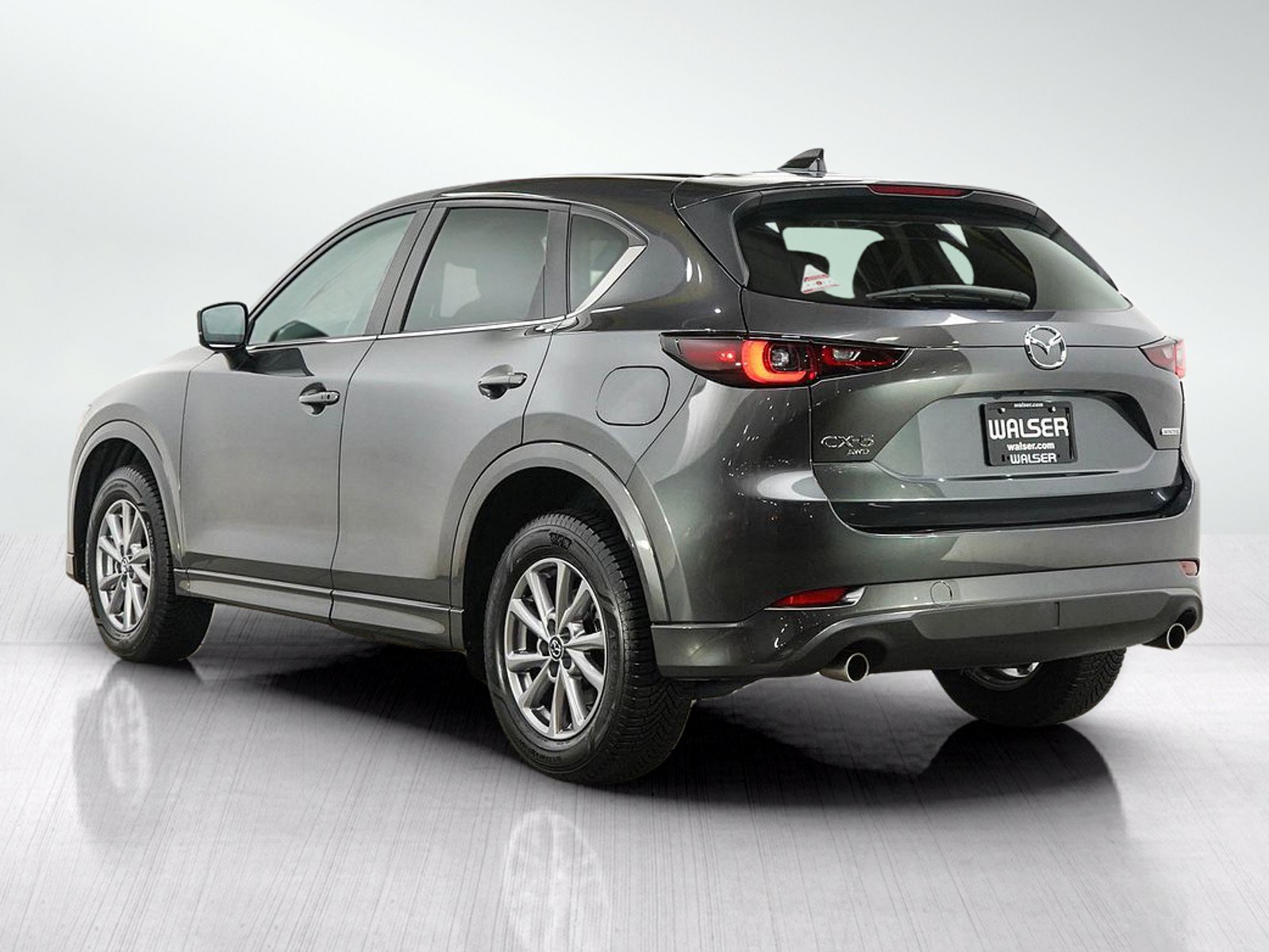 Used 2024 MAZDA CX-5 AWD 2.5 S w/ Preferred Package image 3