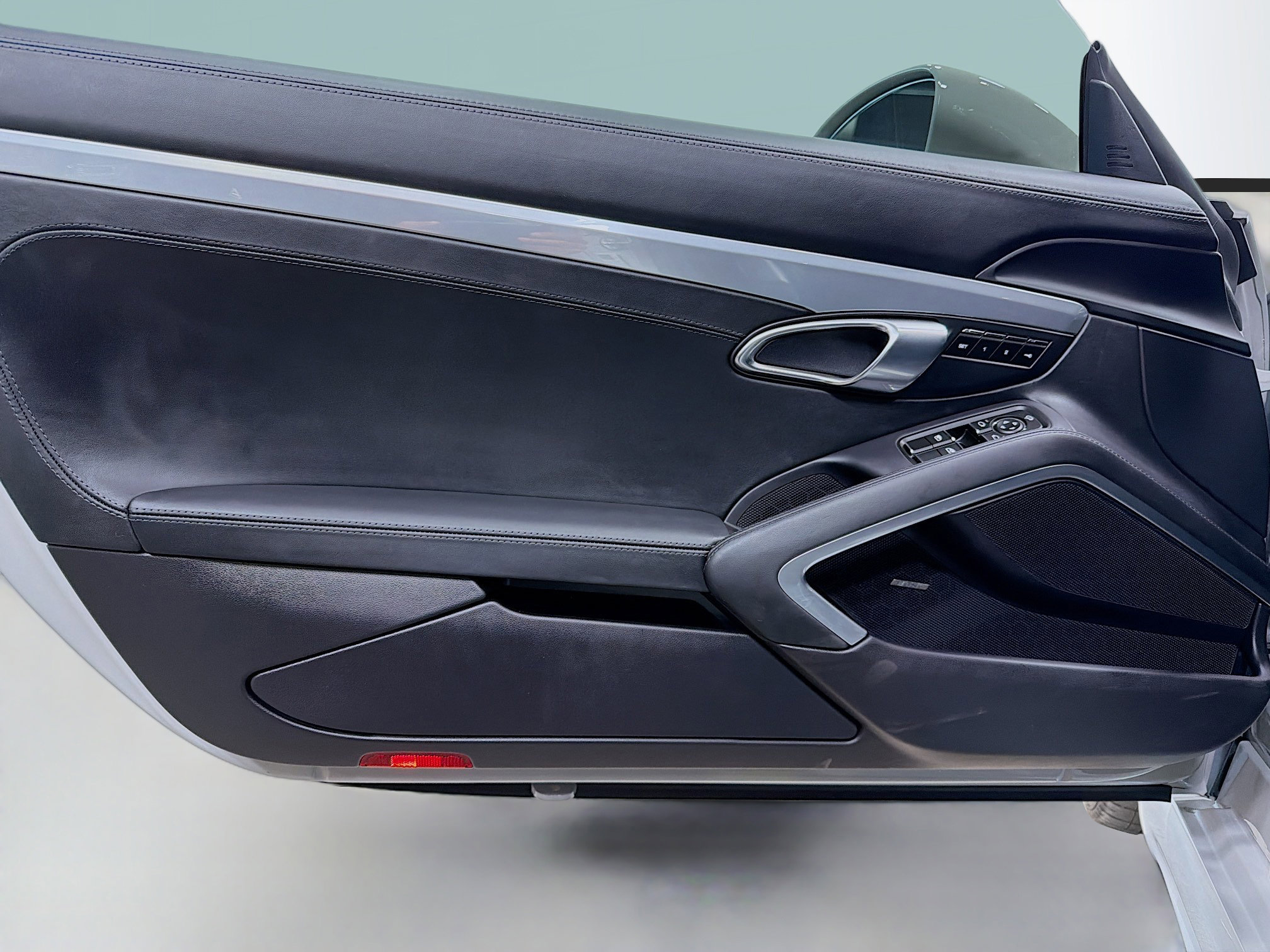 Used 2024 Porsche 718 Cayman GTS image 20