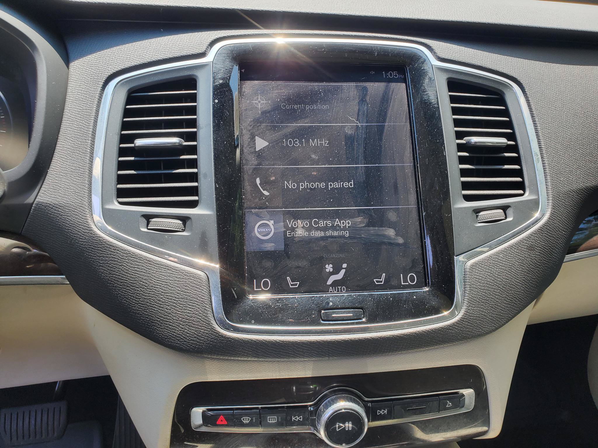 Used 2019 Volvo XC90 T6 Momentum w/ Advanced Package AWD/4WD image 20
